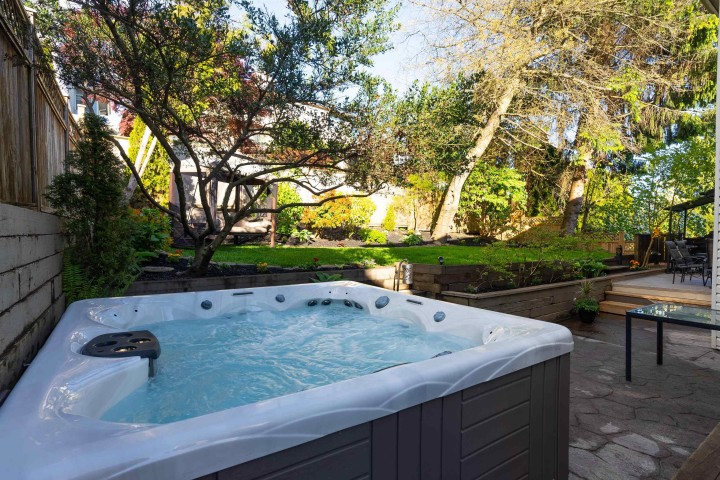 Photo 11 at 318 Roche Point Drive, Roche Point, North Vancouver