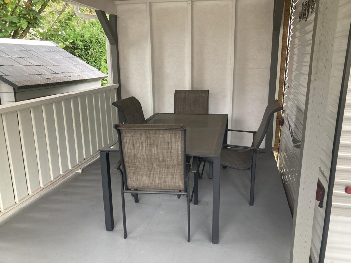 Photo 6 at 247 Tomahawk Avenue, Park Royal, West Vancouver