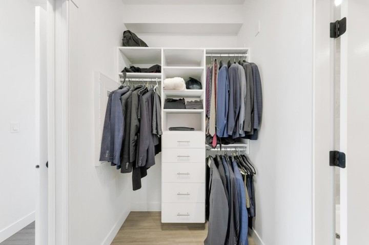 Photo 23 at 404 - 2408 Grant Street, Renfrew VE, Vancouver East