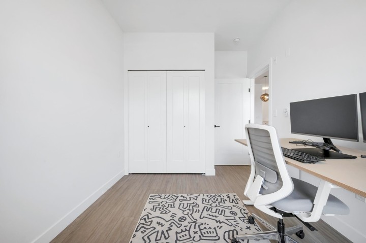 Photo 27 at 404 - 2408 Grant Street, Renfrew VE, Vancouver East