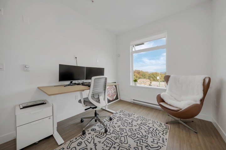 Photo 26 at 404 - 2408 Grant Street, Renfrew VE, Vancouver East