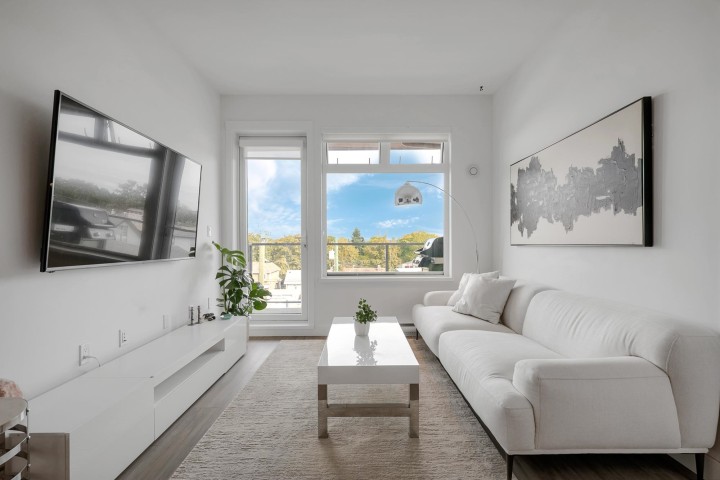 Photo 11 at 404 - 2408 Grant Street, Renfrew VE, Vancouver East