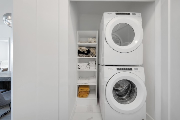 Photo 31 at 404 - 2408 Grant Street, Renfrew VE, Vancouver East