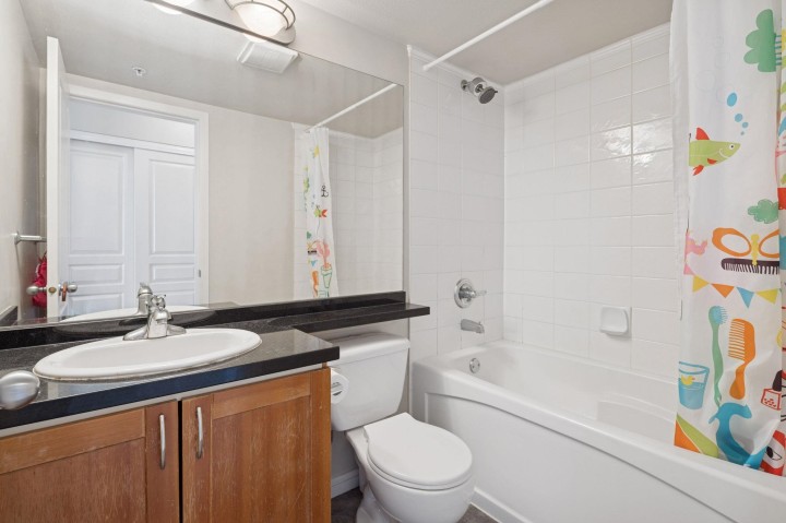 Photo 22 at 311 - 3727 W 10th Avenue, Point Grey, Vancouver West