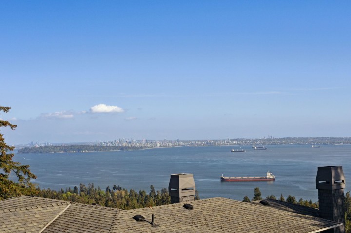 Photo 38 at 1 - 5110 Alderfeild Place, Upper Caulfeild, West Vancouver