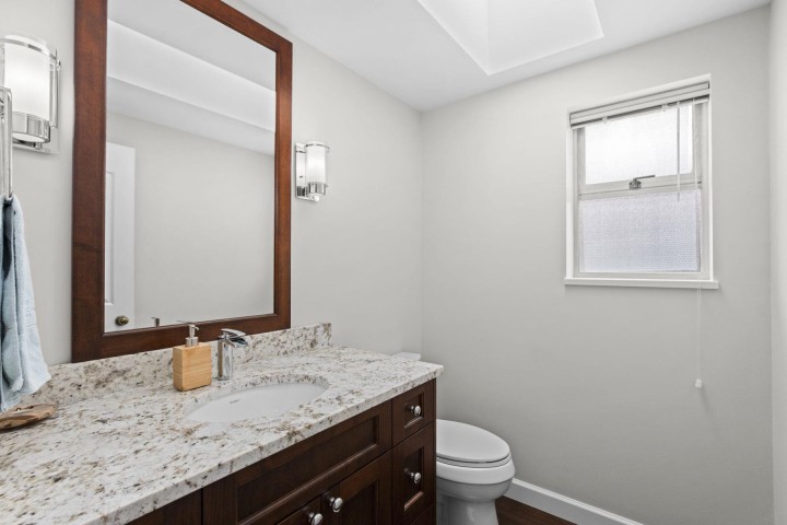 Photo 15 at 2319 Marine Drive, Dundarave, West Vancouver