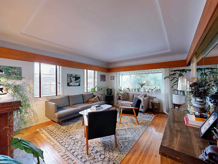 Photo 6 at 228 E 26th Avenue, Main, Vancouver East