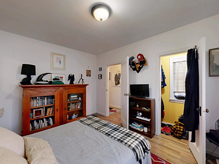 Photo 16 at 228 E 26th Avenue, Main, Vancouver East