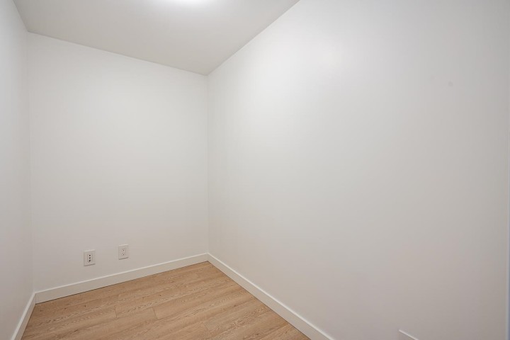 Photo 11 at 306 - 125 E 14th Street, Central Lonsdale, North Vancouver