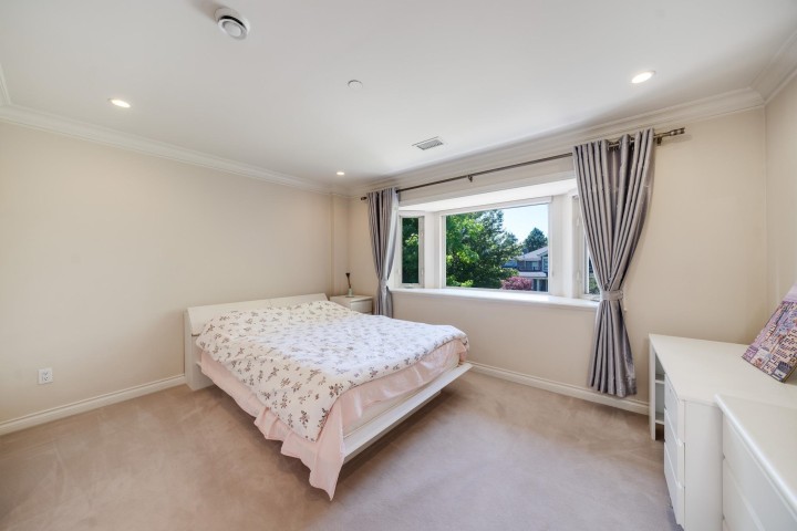 Photo 27 at 7088 Wiltshire Street, Kerrisdale, Vancouver West