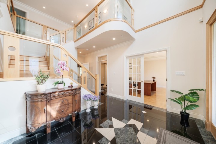 Photo 6 at 7088 Wiltshire Street, Kerrisdale, Vancouver West