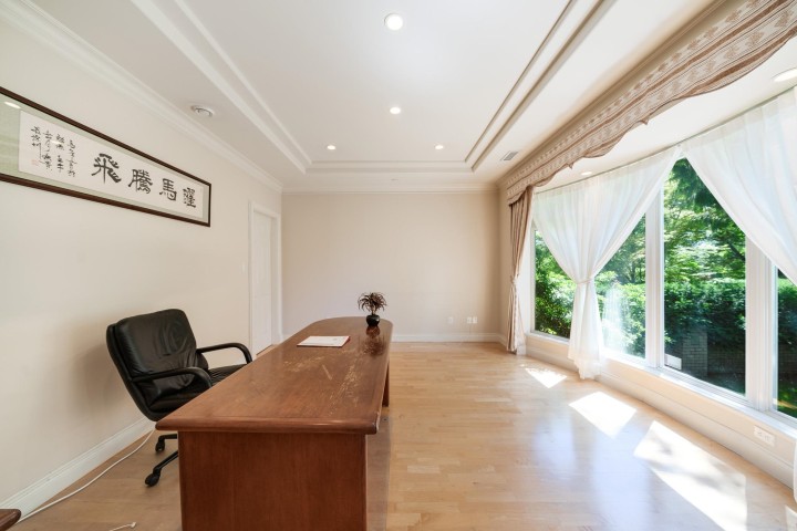 Photo 7 at 7088 Wiltshire Street, Kerrisdale, Vancouver West