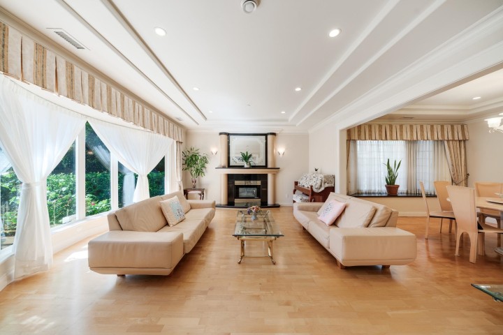 Photo 9 at 7088 Wiltshire Street, Kerrisdale, Vancouver West