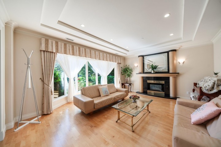 Photo 10 at 7088 Wiltshire Street, Kerrisdale, Vancouver West