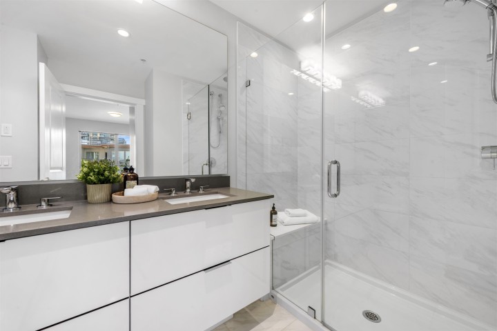 Photo 16 at 508 - 2651 Library Lane, Lynn Valley, North Vancouver