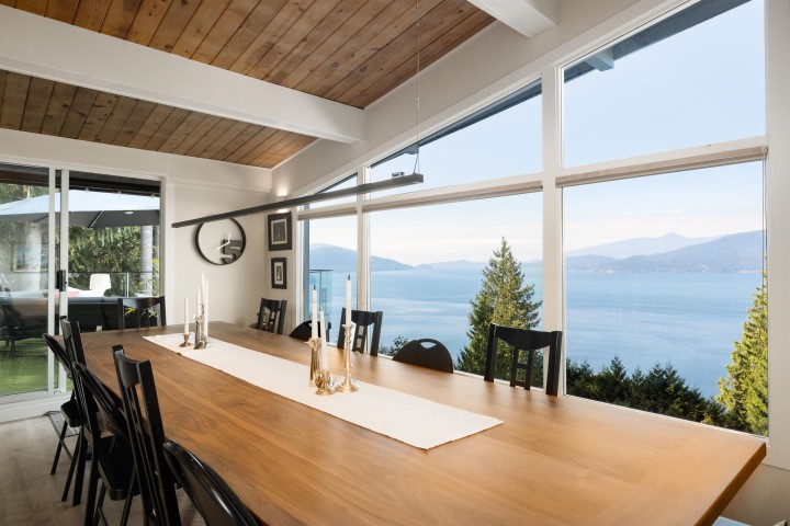 Photo 2 at 195 Kelvin Grove Way, Lions Bay, West Vancouver