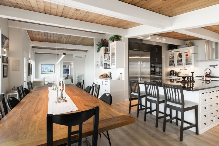 Photo 3 at 195 Kelvin Grove Way, Lions Bay, West Vancouver