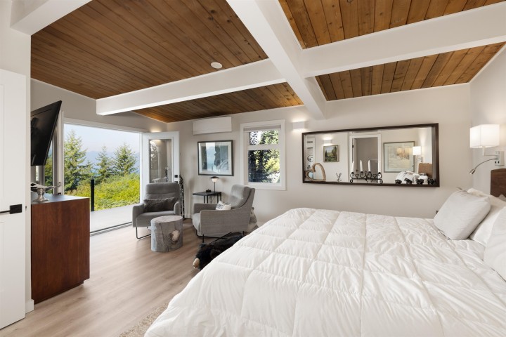 Photo 11 at 195 Kelvin Grove Way, Lions Bay, West Vancouver