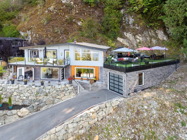 Photo 31 at 195 Kelvin Grove Way, Lions Bay, West Vancouver