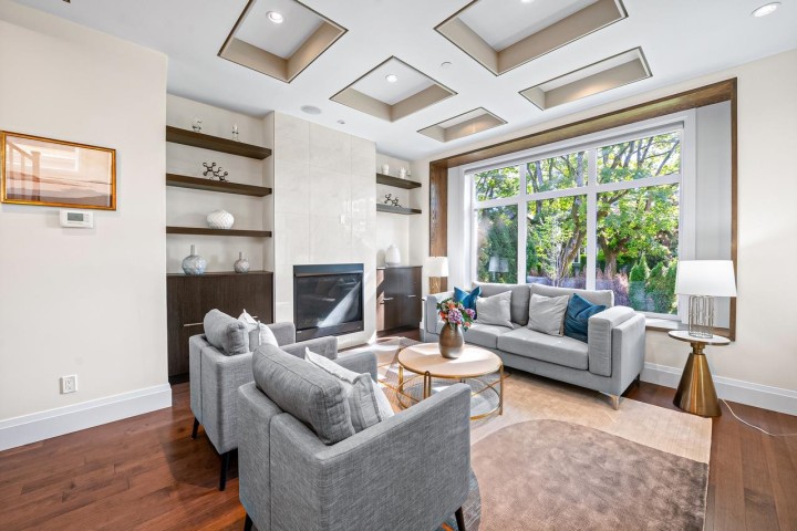 Photo 2 at 2765 W 15th Avenue, Kitsilano, Vancouver West