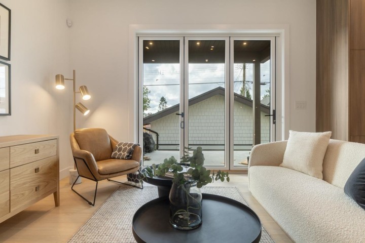 Photo 5 at 2 - 2680 E 5th Avenue, Renfrew VE, Vancouver East