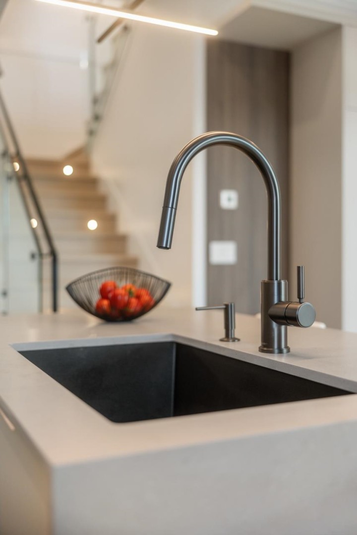 Photo 11 at 2 - 2680 E 5th Avenue, Renfrew VE, Vancouver East