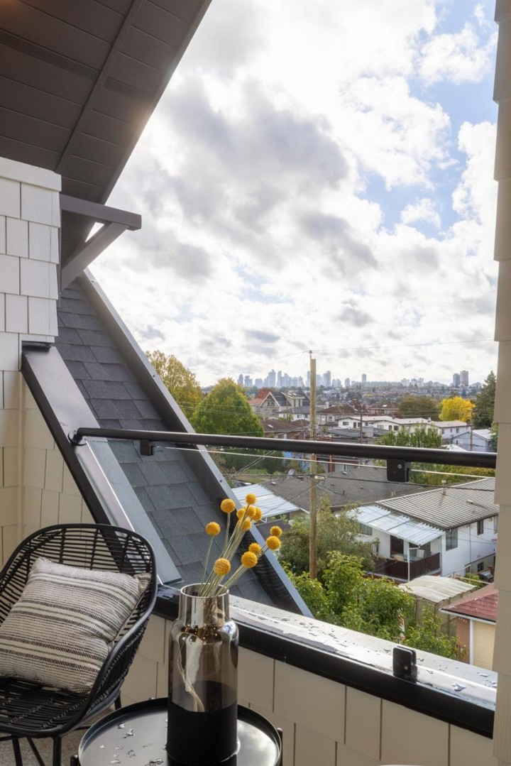 Photo 35 at 2 - 2680 E 5th Avenue, Renfrew VE, Vancouver East