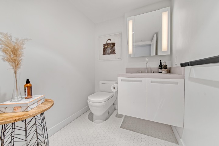 Photo 14 at PH7 - 188 Keefer Street, Downtown VE, Vancouver East