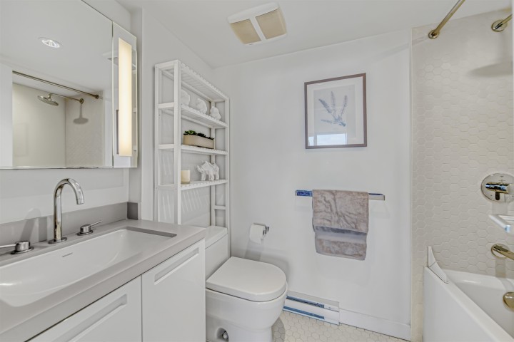 Photo 21 at PH7 - 188 Keefer Street, Downtown VE, Vancouver East