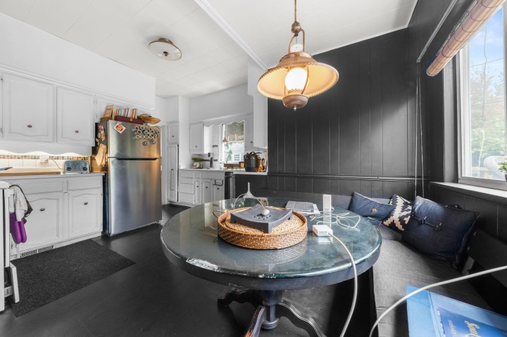 Photo 16 at 2027 W 44th Avenue, Kerrisdale, Vancouver West