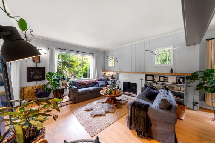 Photo 9 at 2027 W 44th Avenue, Kerrisdale, Vancouver West