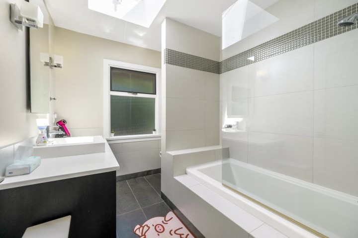 Photo 13 at 4111 Burkehill Road, Bayridge, West Vancouver