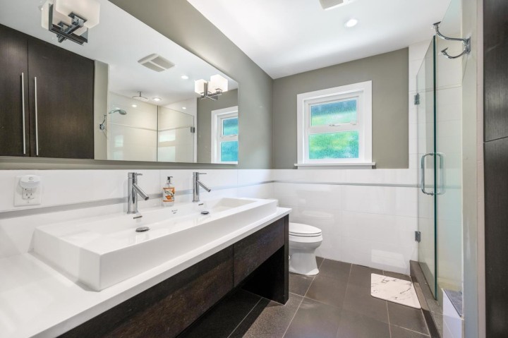 Photo 16 at 4111 Burkehill Road, Bayridge, West Vancouver