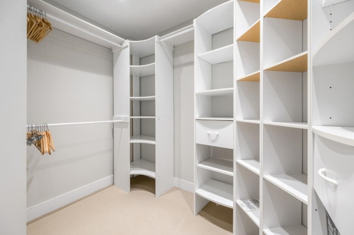 Photo 18 at 4111 Burkehill Road, Bayridge, West Vancouver