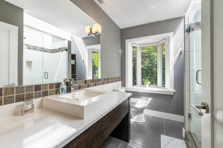 Photo 15 at 4111 Burkehill Road, Bayridge, West Vancouver