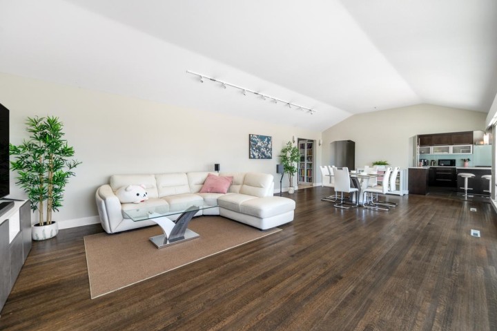 Photo 31 at 4111 Burkehill Road, Bayridge, West Vancouver