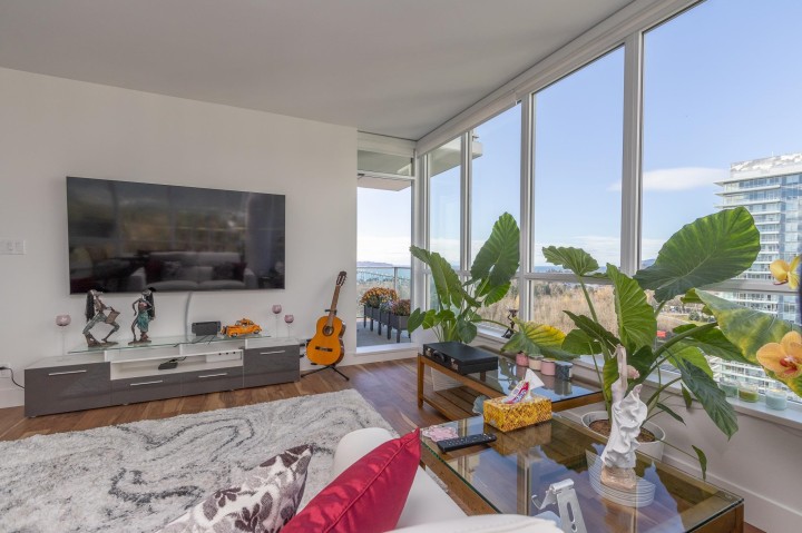 Photo 4 at 1806 - 1632 Lions Gate Lane, Pemberton NV, North Vancouver