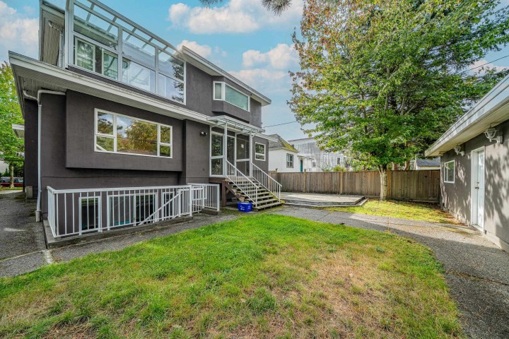 Photo 32 at 4255 W 15th Avenue, Point Grey, Vancouver West