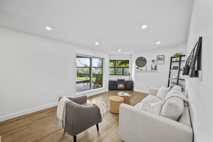 Photo 6 at 112 - 1345 W 4th Avenue, False Creek, Vancouver West