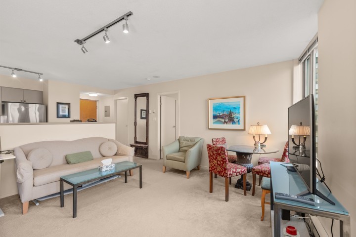 Photo 4 at 1607 - 1277 Nelson Street, West End VW, Vancouver West