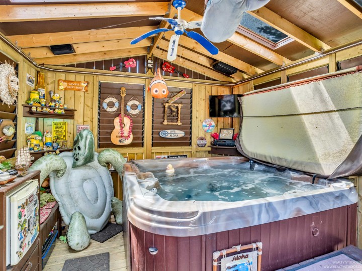 Photo 32 at 2990 Eddystone Crescent, Windsor Park NV, North Vancouver