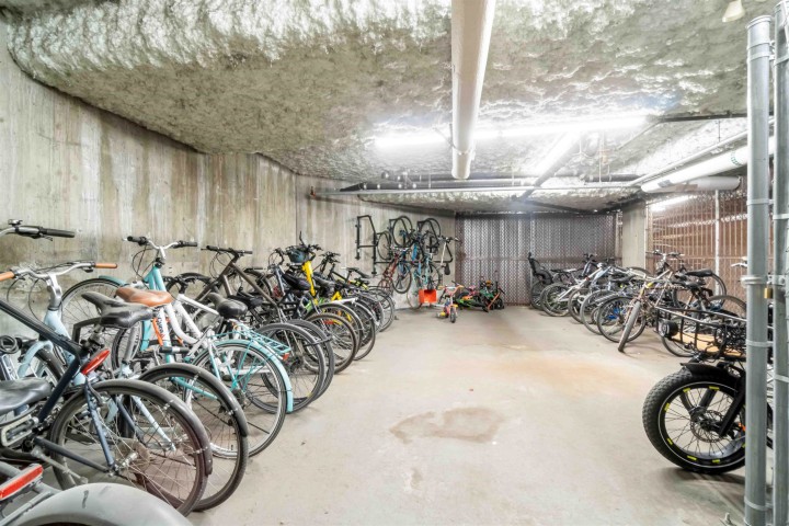 Photo 35 at 307 - 2929 W 4th Avenue, Kitsilano, Vancouver West