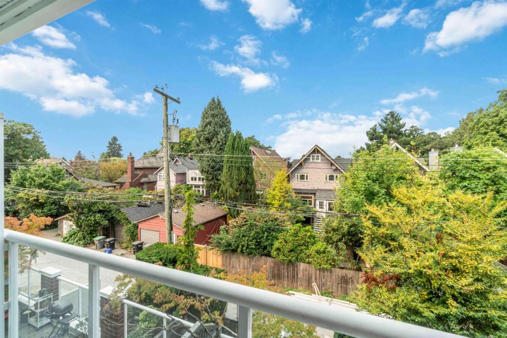 Photo 31 at 307 - 2929 W 4th Avenue, Kitsilano, Vancouver West