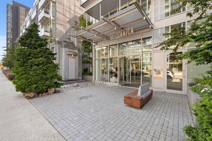 Photo 2 at 711 - 108 E 1st Avenue, Mount Pleasant VE, Vancouver West