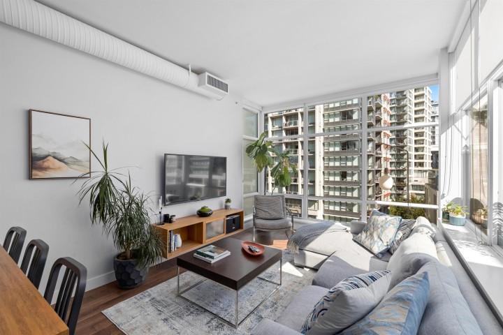 Photo 6 at 711 - 108 E 1st Avenue, Mount Pleasant VE, Vancouver West