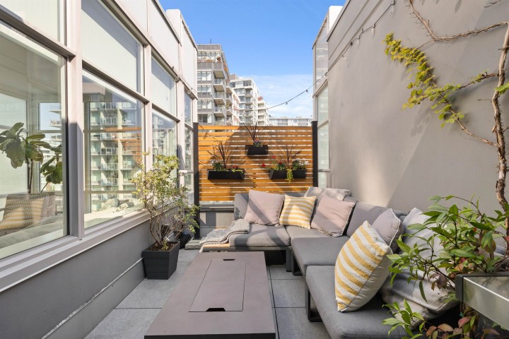 Photo 16 at 711 - 108 E 1st Avenue, Mount Pleasant VE, Vancouver West