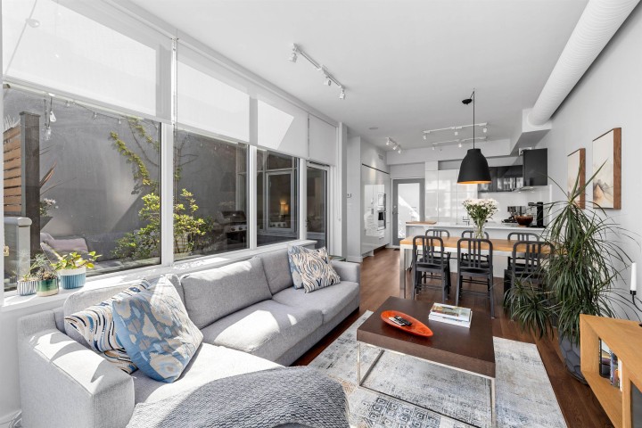 Photo 8 at 711 - 108 E 1st Avenue, Mount Pleasant VE, Vancouver West