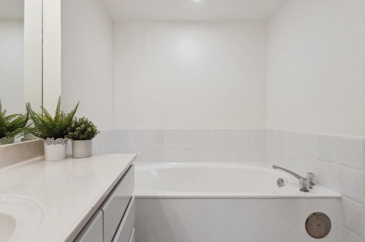 Photo 19 at 1202 - 120 W 2nd Street, Lower Lonsdale, North Vancouver