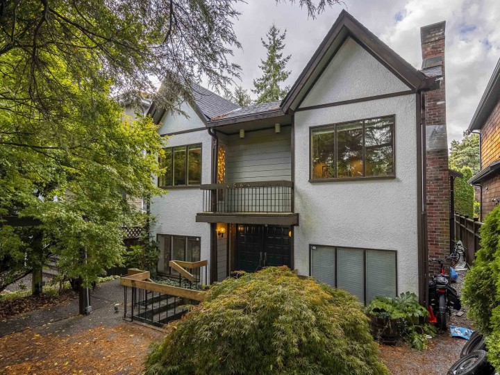 Photo 1 at 4564 W 11th Avenue, Point Grey, Vancouver West