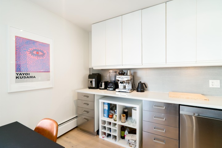 Photo 8 at 304 - 2370 W 2nd Avenue, Kitsilano, Vancouver West